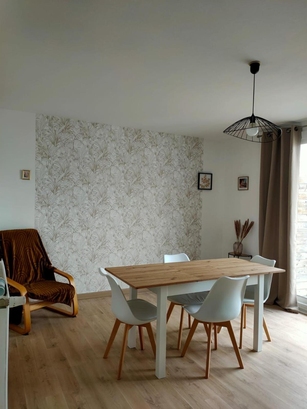 Spacieux De 92m2 Apartment